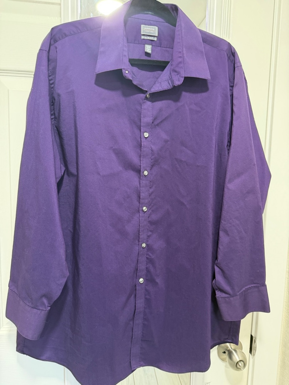 Arrow Men's Deep Purple Long-Sleeve Dress Shirt
